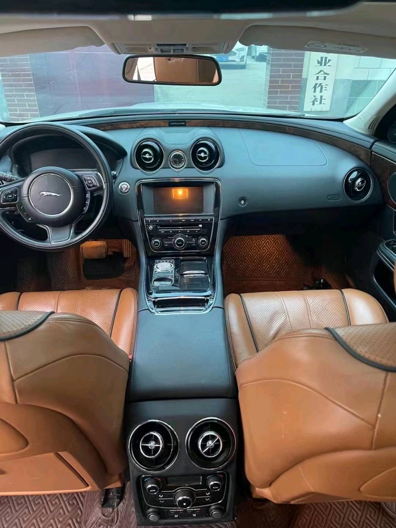 東營14年捷豹XJL8