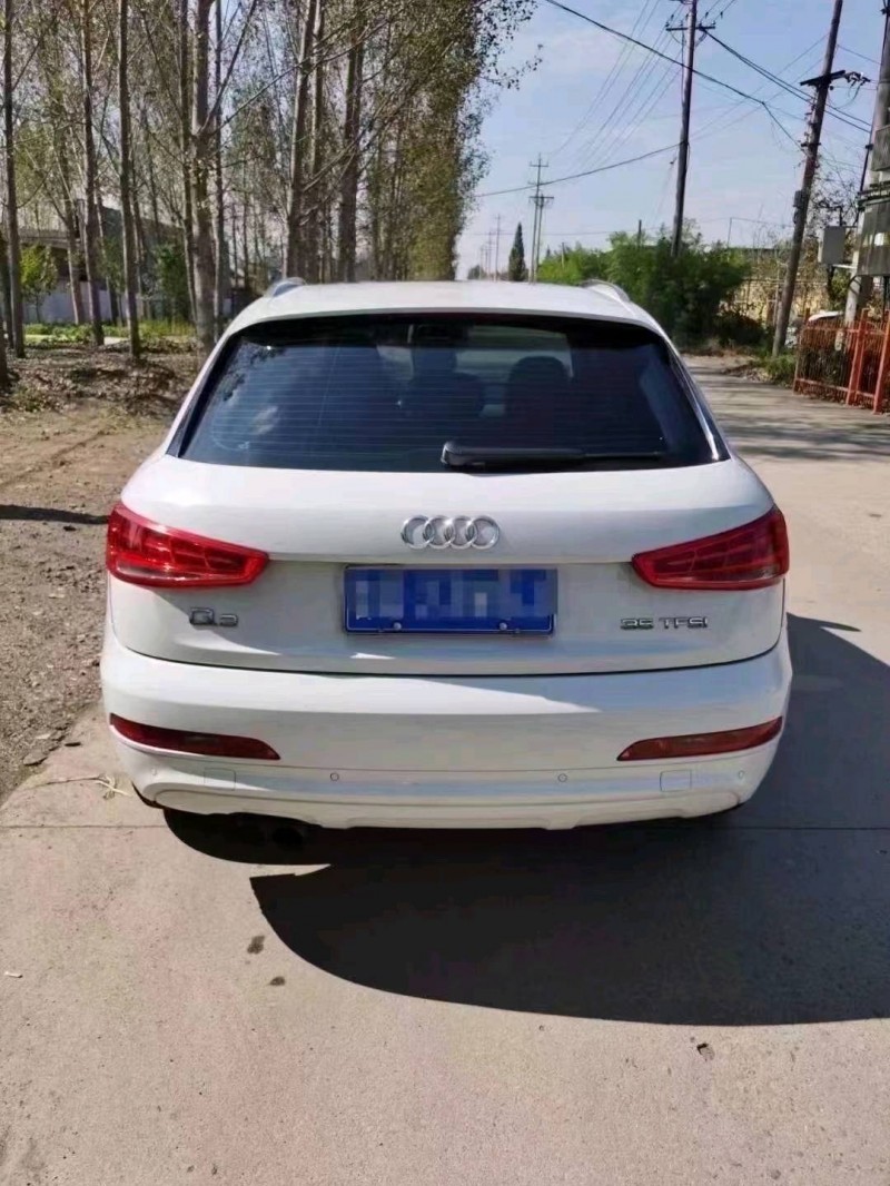 臨沂15年奧迪Q38