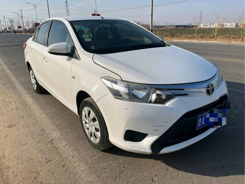 济南16年丰田威驰1