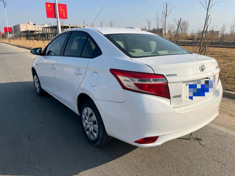 济南16年丰田威驰4