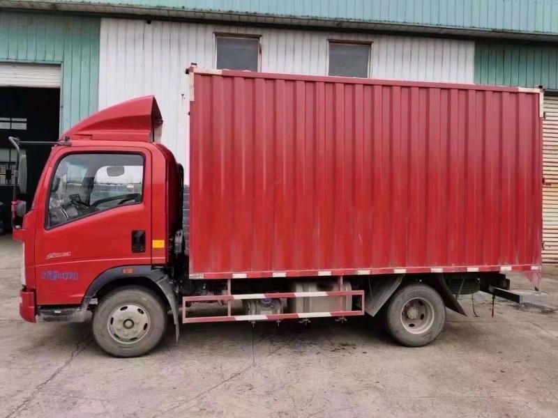 臨沂21年卡車系列重汽豪沃4