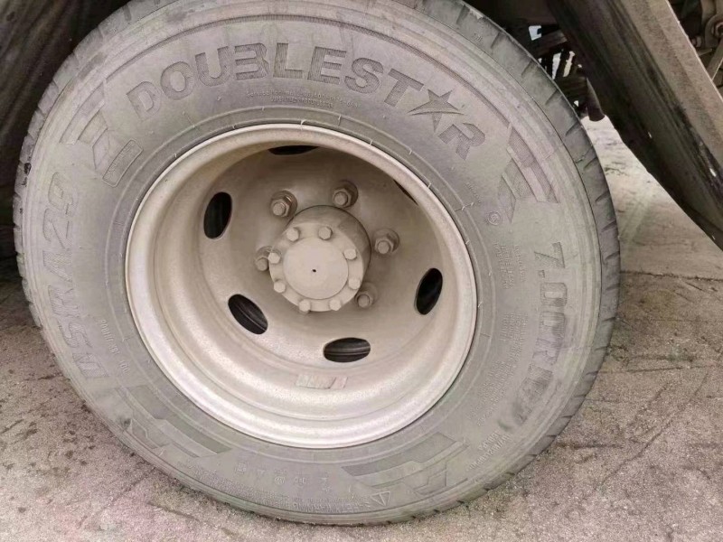 臨沂21年卡車系列重汽豪沃8