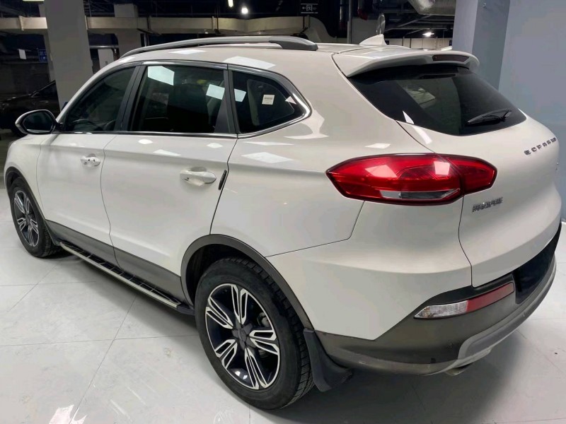 成都16年獵豹汽車CS105