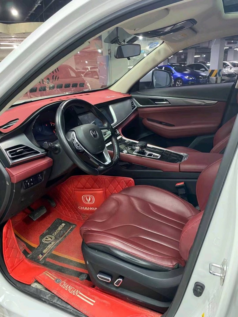 成都19年長安汽車CS856