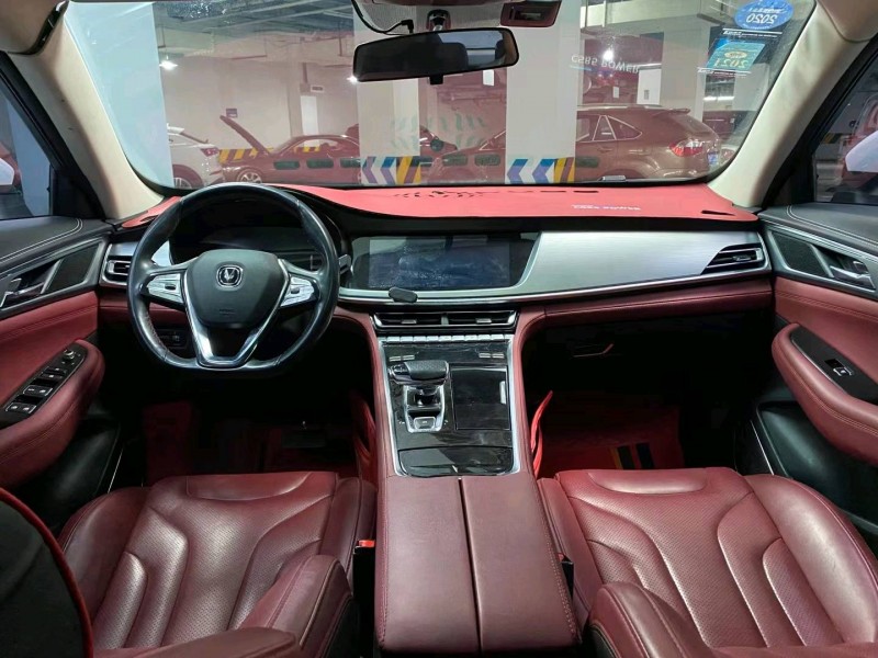 成都19年長安汽車CS858