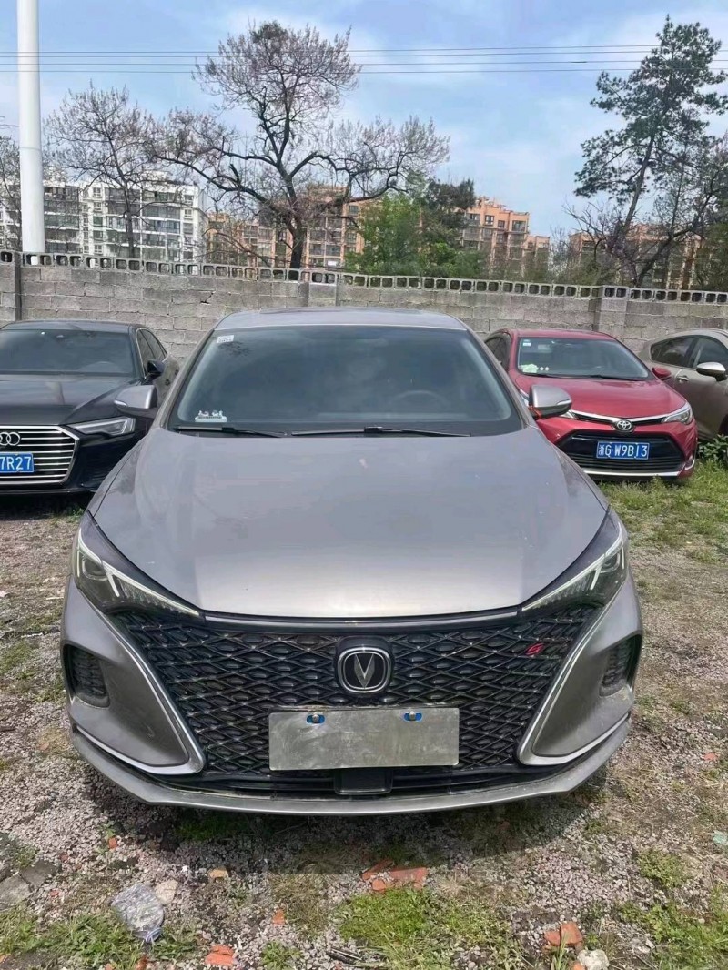 嘉興21年長安汽車逸動9