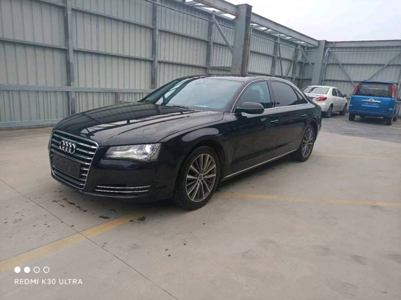 青島13年奧迪A8L2