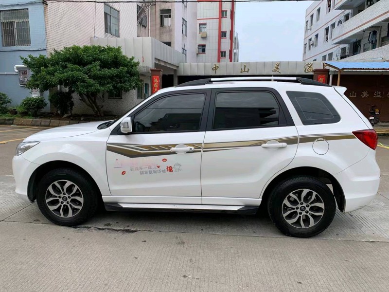 中山16年海馬S73
