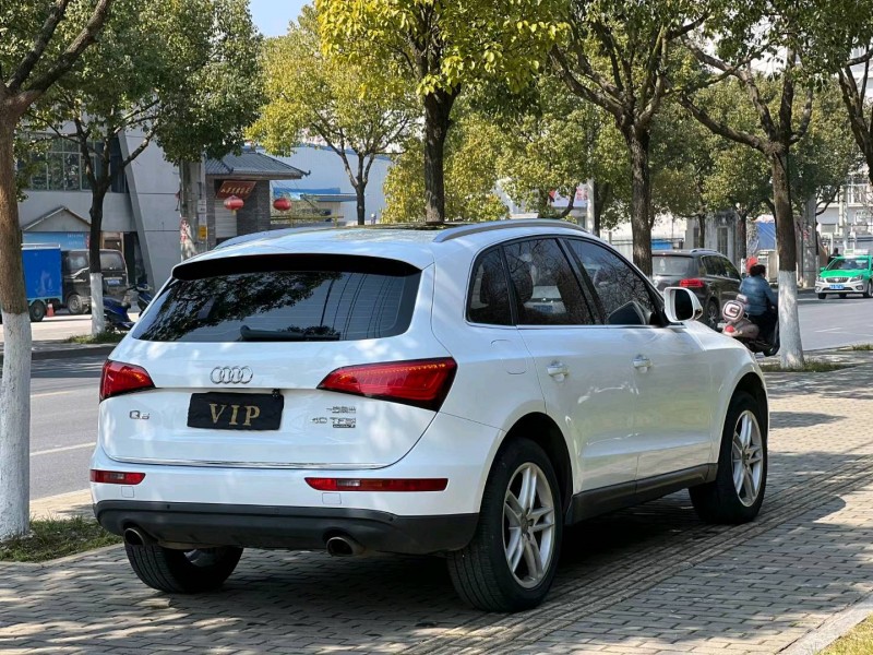合肥17年奧迪Q57