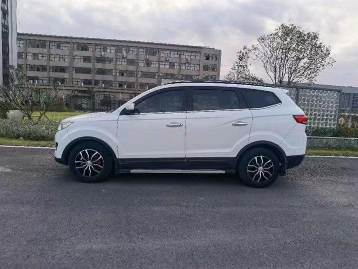 廈門17年力帆汽車邁威6