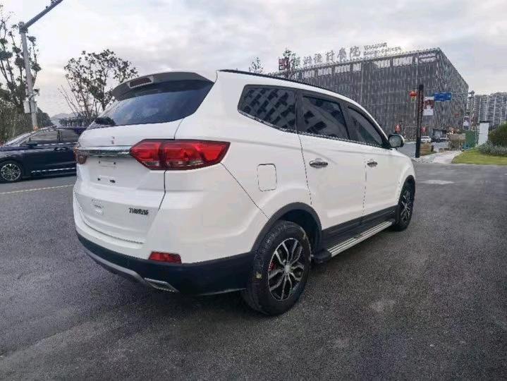 廈門17年力帆汽車邁威8