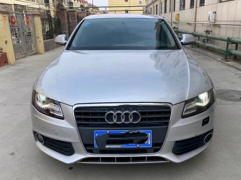 青島12年奧迪A4L1