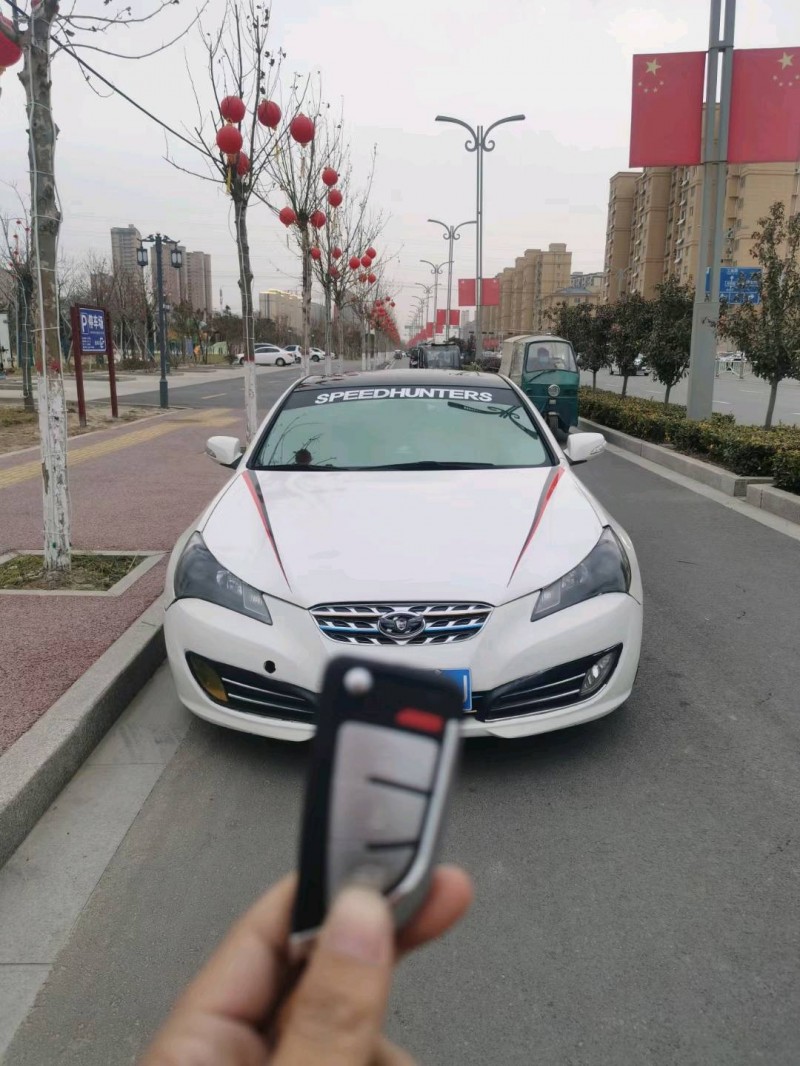 北京12年现代劳恩斯酷派1