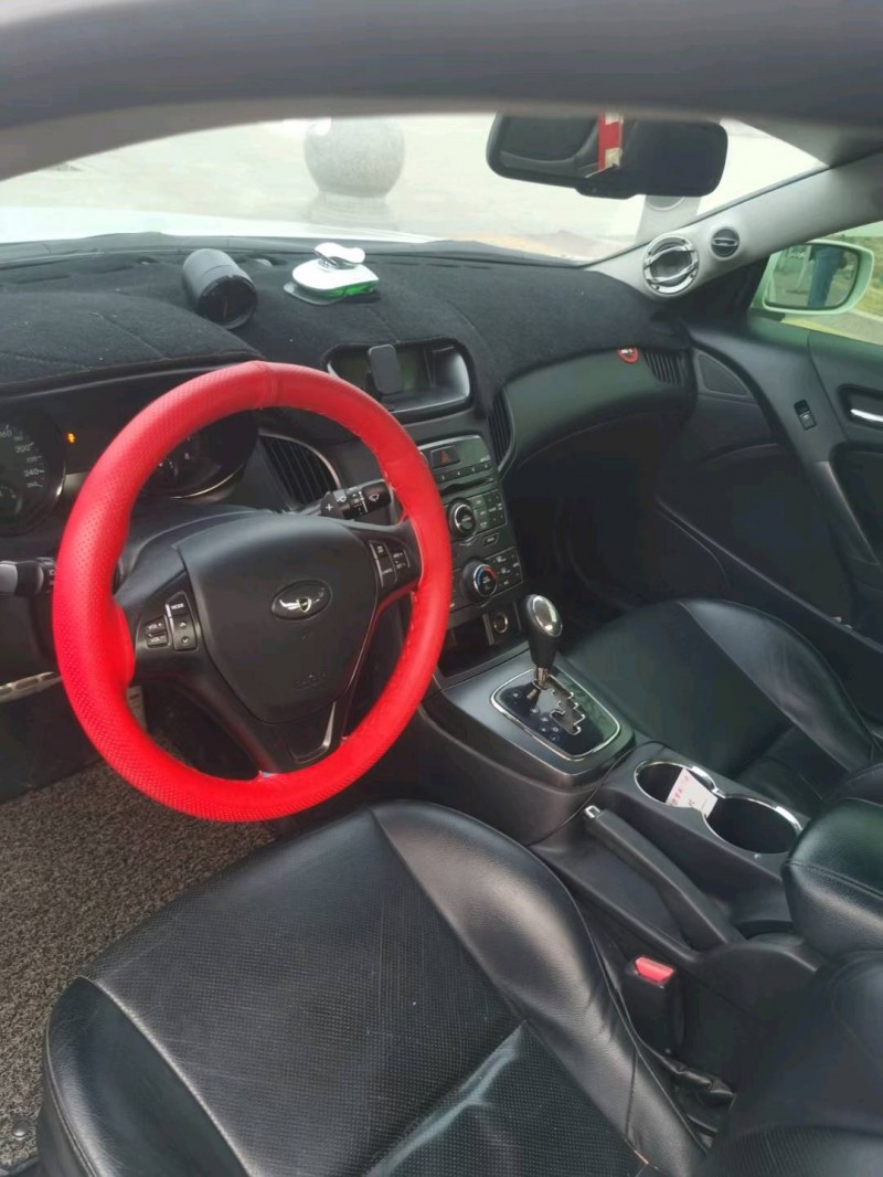 北京12年现代劳恩斯酷派4