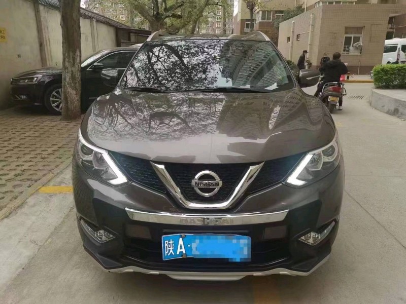 延安16年日產逍客1