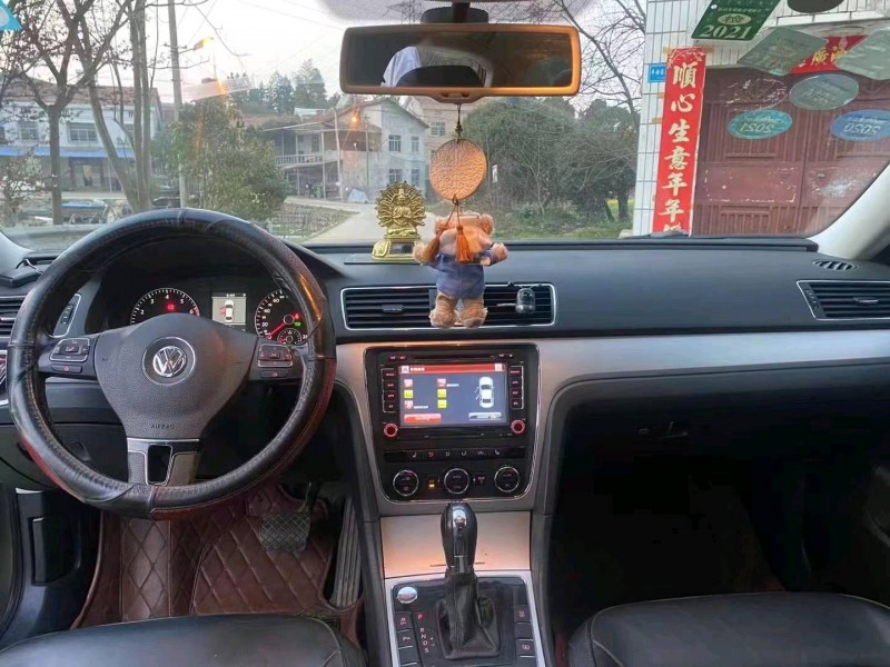 上海13年大眾帕薩特1