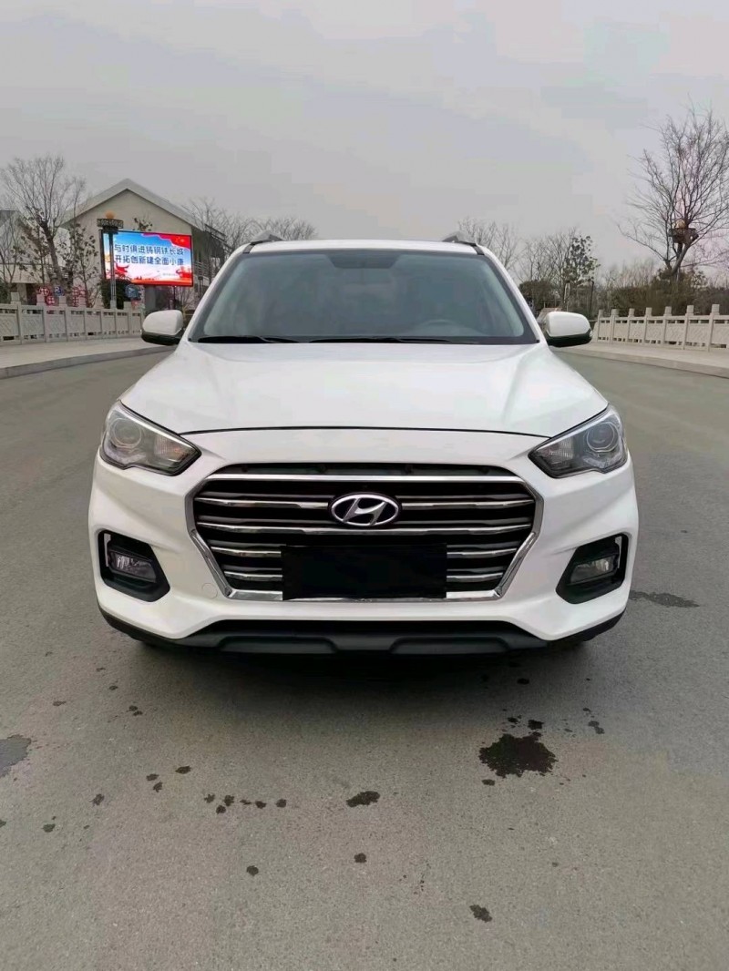 徐州19年现代ix351