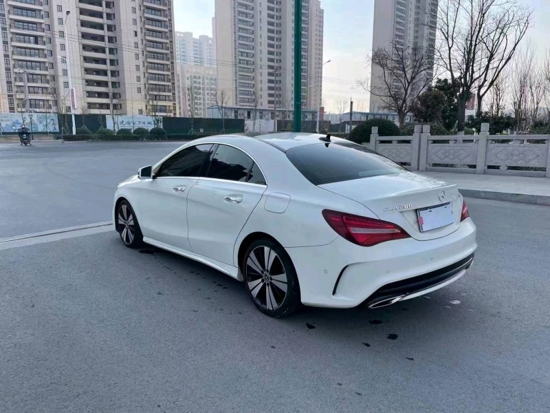 徐州17年奔驰CLA6