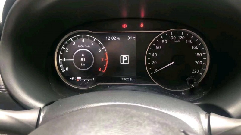 龍巖18年日產勁客1