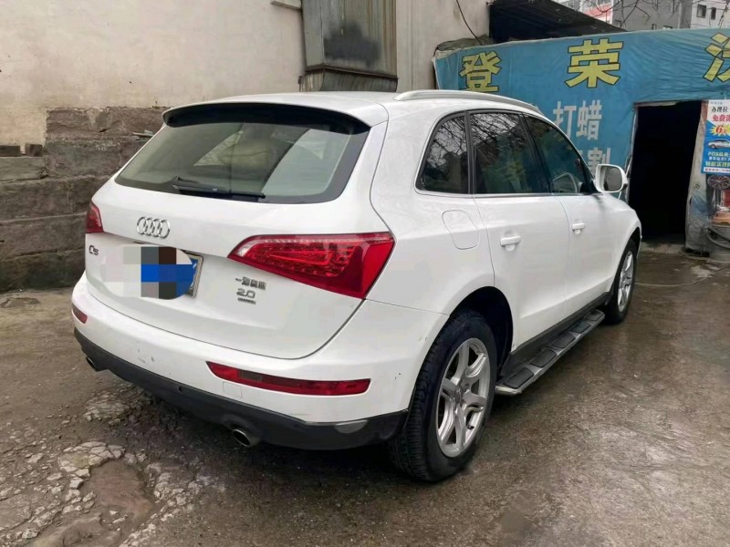 重慶12年奧迪Q57
