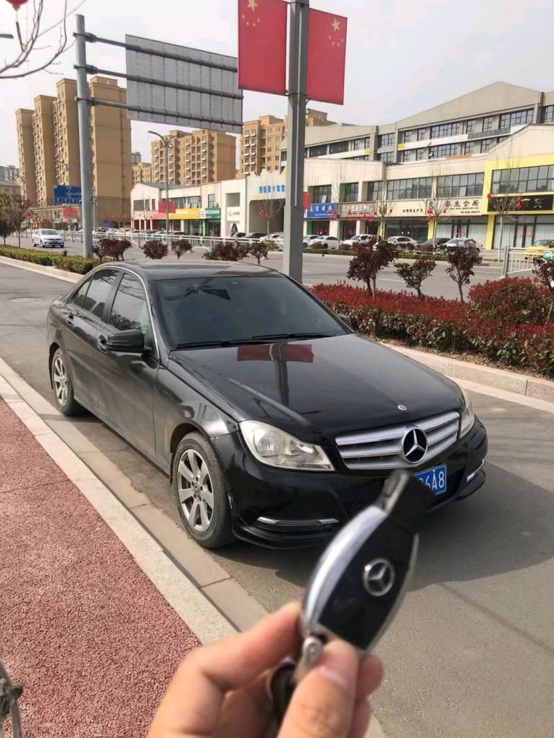 青島13年奔馳C2