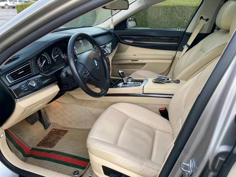 潍坊13年宝马7系4