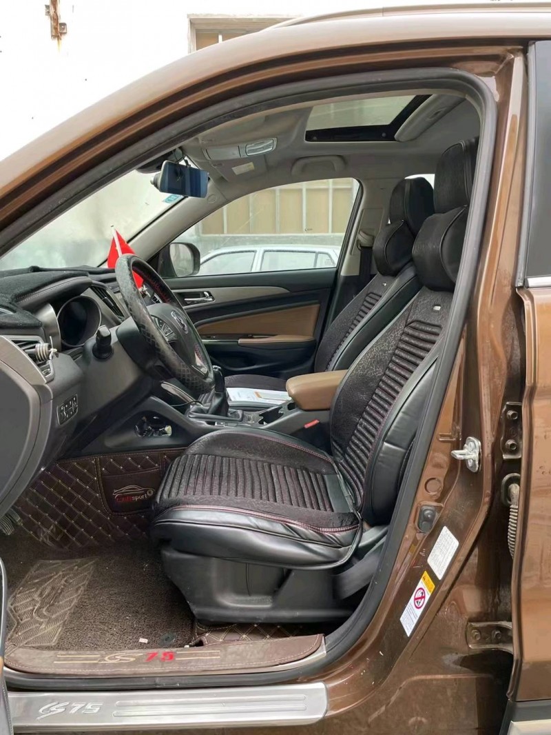 石家莊18年長安汽車CS754
