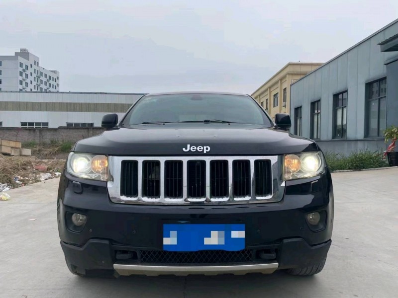 宜昌12年Jeep大切諾基1