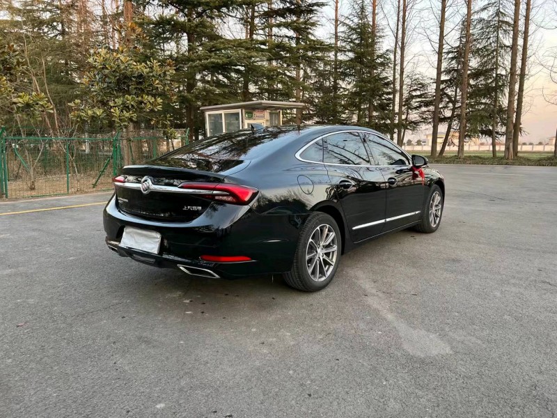 徐州21年别克君越8