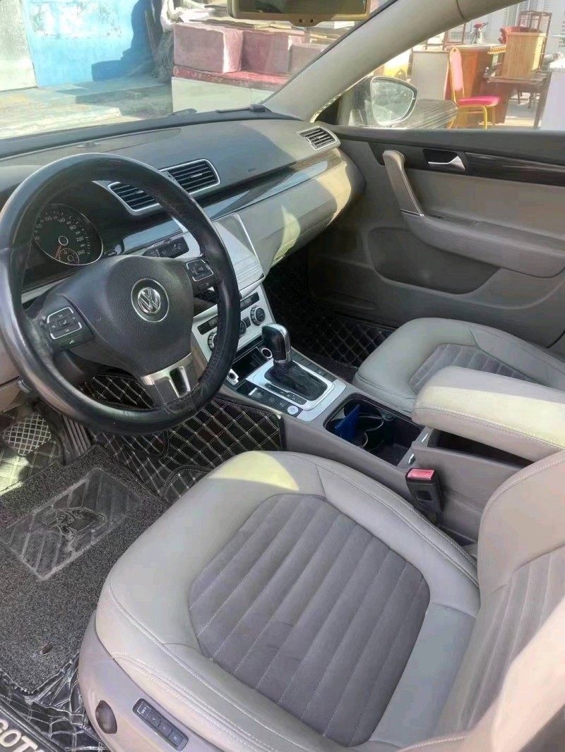 济南12年大众迈腾3