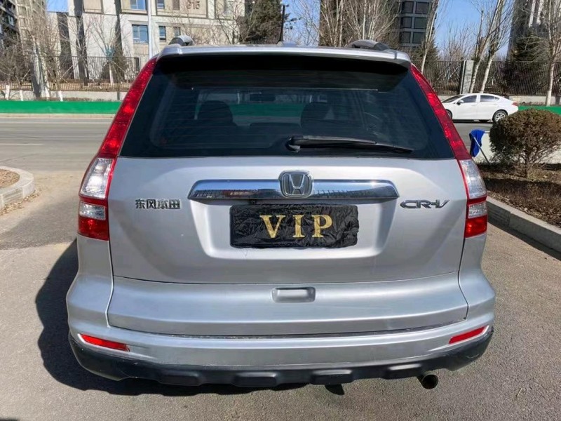 沈陽11年本田CR-V9