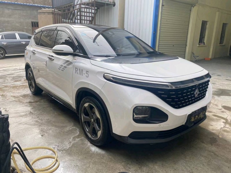 蘭州19年寶駿rm53