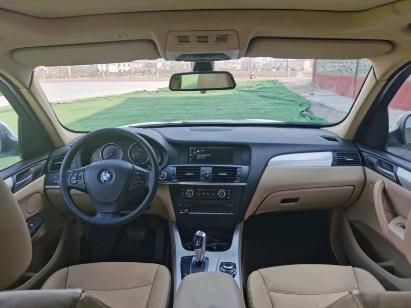 北京13年宝马X35