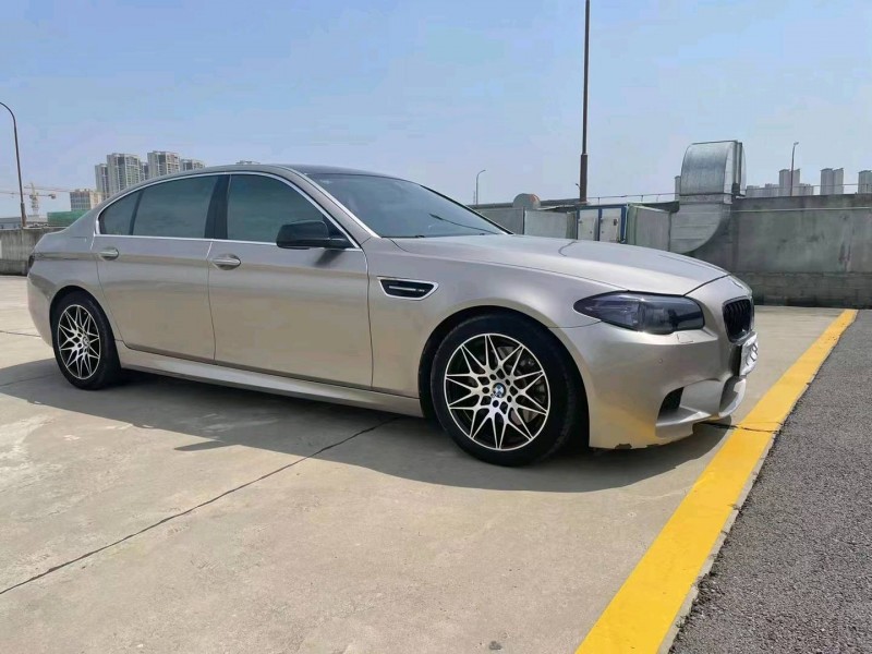 北京13年宝马5系7