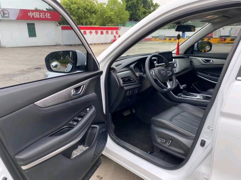 廣州19年長安汽車CS755