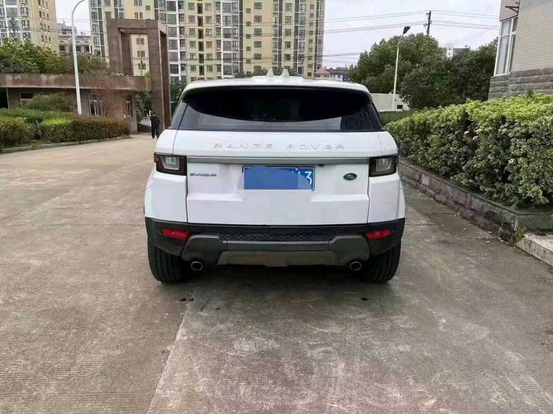 宜昌19年路虎極光5
