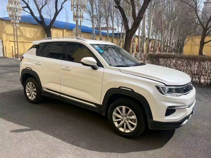 呼和浩特19年長安汽車CS352