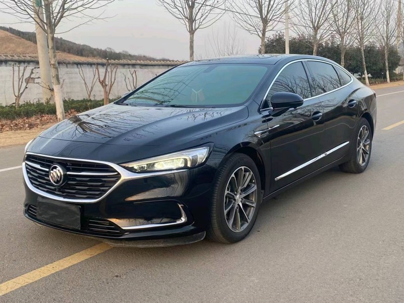 徐州20年别克君越3