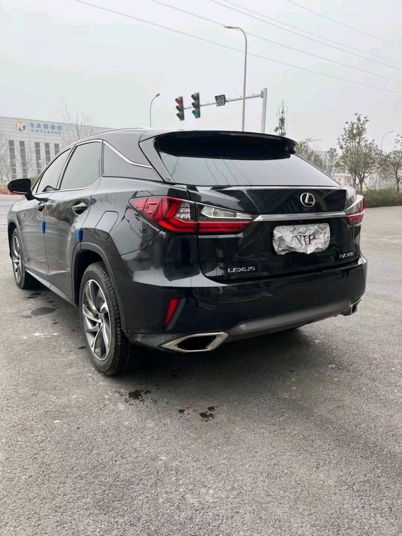 徐州18年雷克萨斯RX8