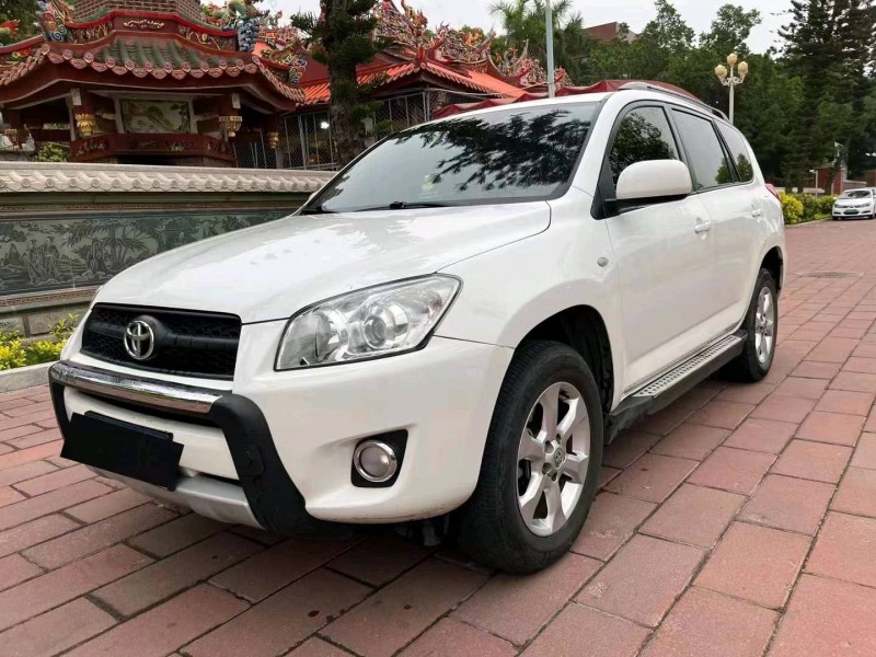 三明12年豐田RAV43