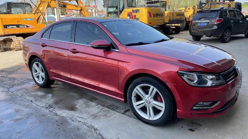 济宁15年大众凌渡4