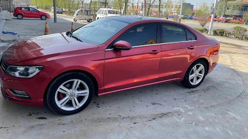 济宁15年大众凌渡5