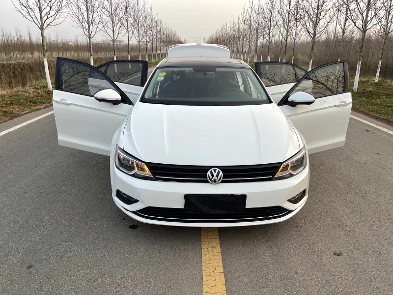 徐州17年大众凌渡1