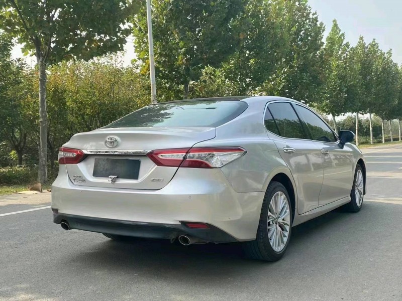 徐州19年丰田凯美瑞9