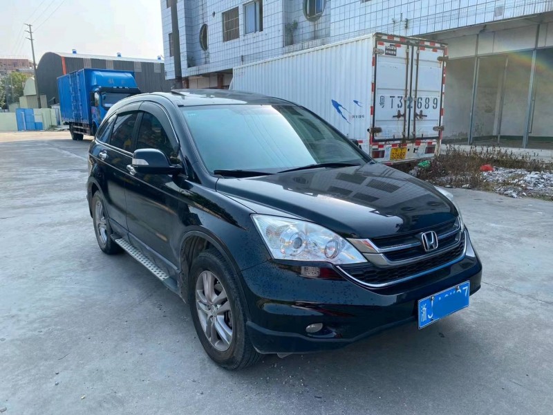 中山10年本田CR-V8