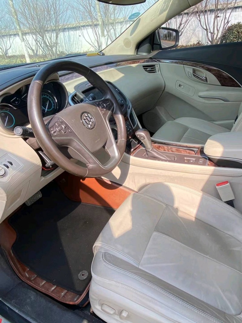 徐州15年别克君越4