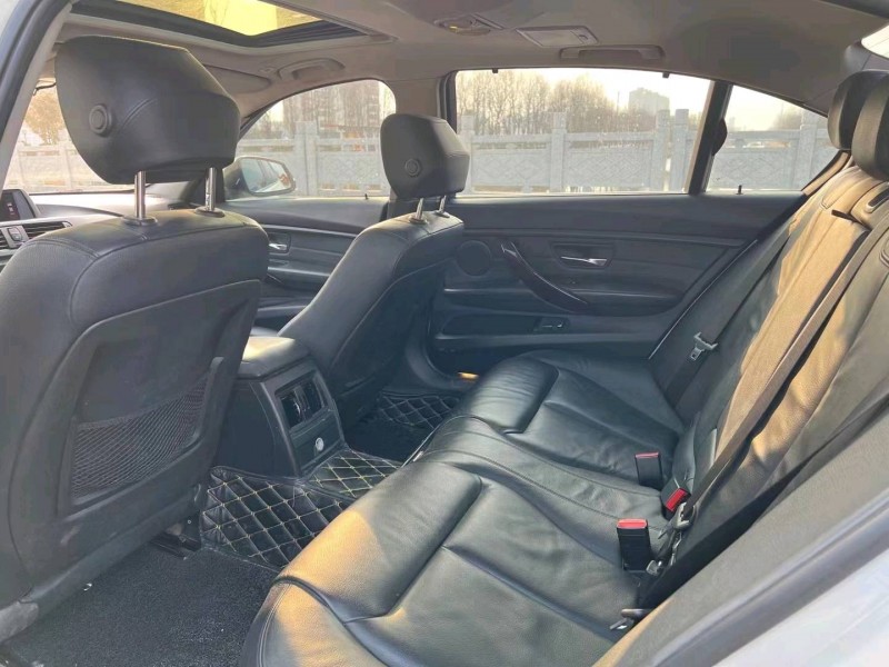 徐州13年宝马3系9