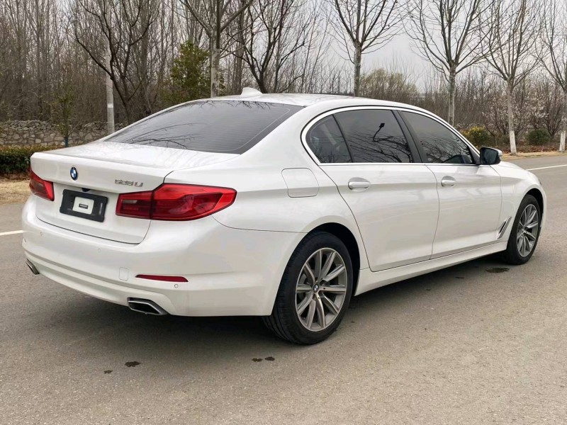 徐州17年宝马5系9