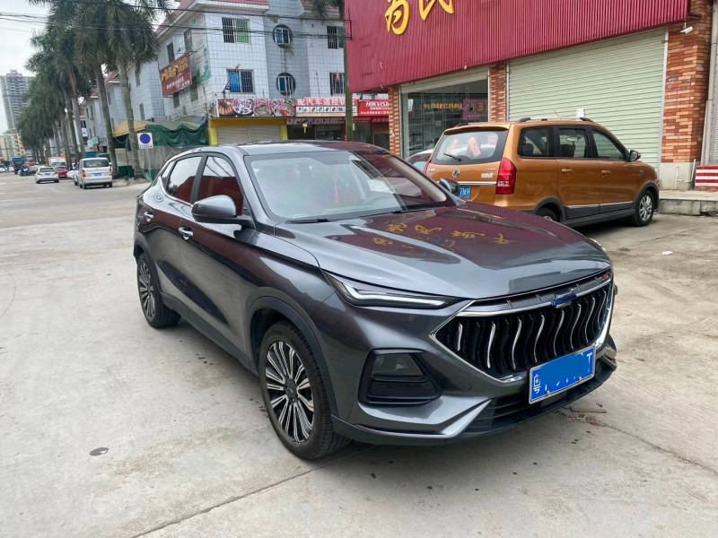 中山21年長安汽車歐尚2