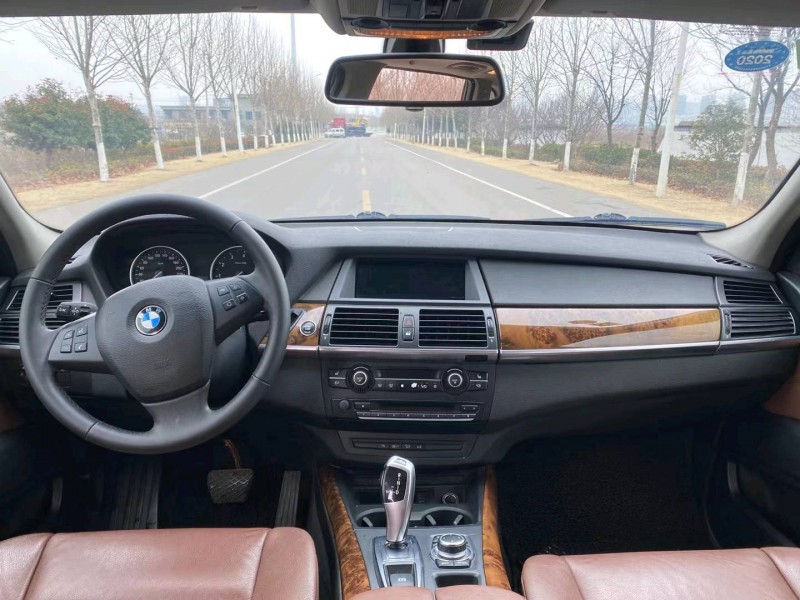 徐州12年宝马X55